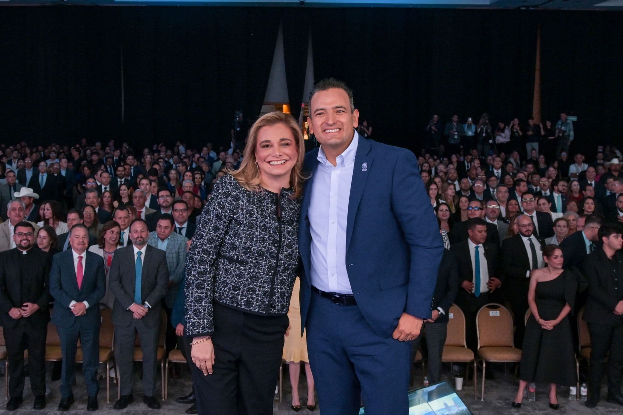 Maru y Marco, sobre sus espaldas, el compromiso de mantener al PAN en el poder