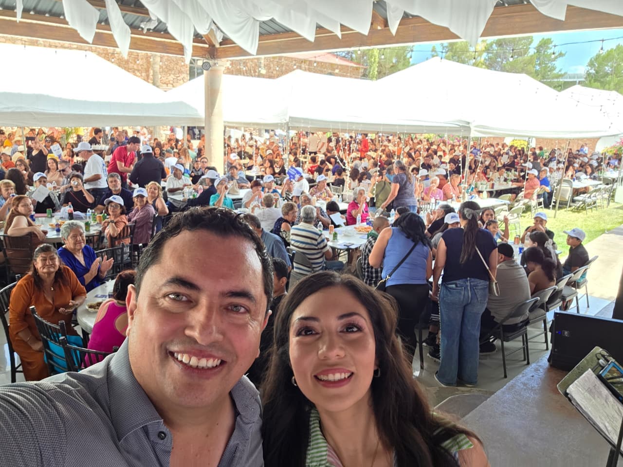 Alan Falomin y su esposa Mariela Salvador